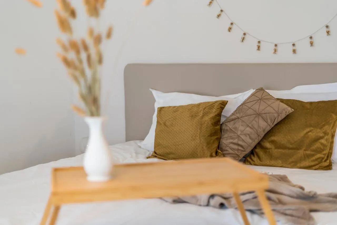 Sersea - Spacious Holiday House In Ostend With Garage Ferienhaus